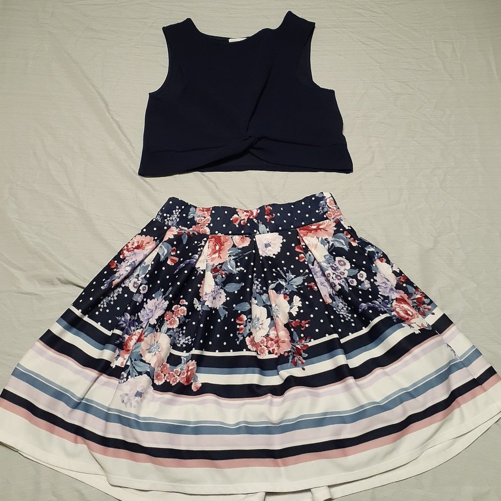 Girls Sleeveless Shirt and Flower Print Skirt